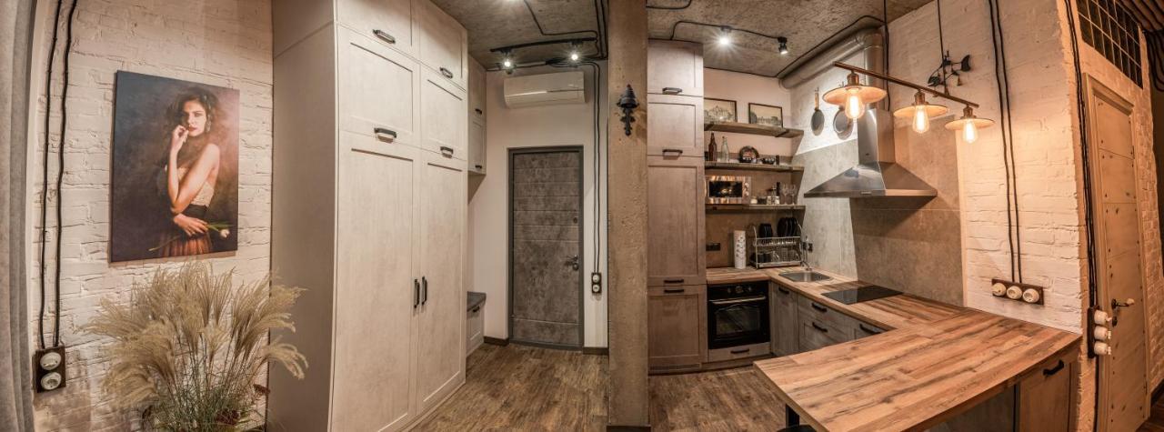 Eco Apartments In French Quarter Kyiv Exterior photo